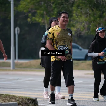 Runner Photo 6207721