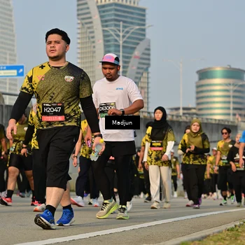 Runner Photo 6207746