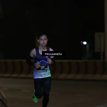 Runner Photo 6207790