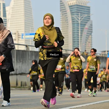 Runner Photo 6207797