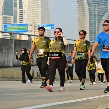 Runner Photo 6207801