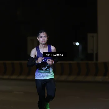 Runner Photo 6207802