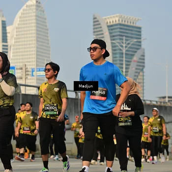 Runner Photo 6207835