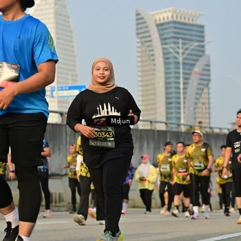 Runner Photo 6207854