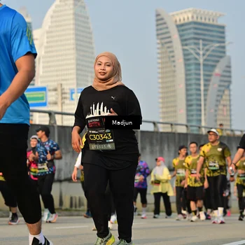 Runner Photo 6207869
