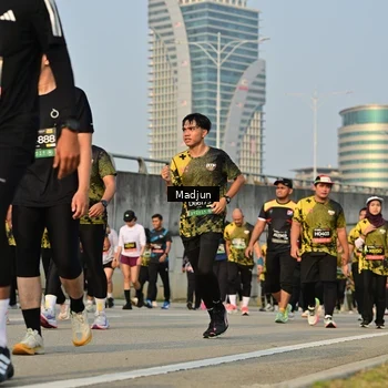 Runner Photo 6207916