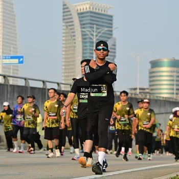 Runner Photo 6207917