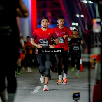 Runner Photo 6207919