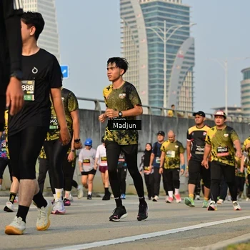 Runner Photo 6207935