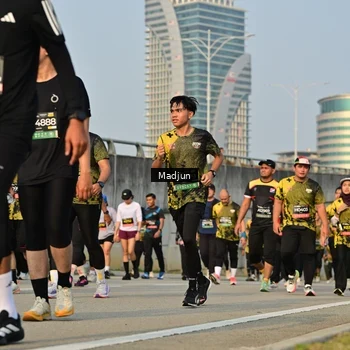 Runner Photo 6207936