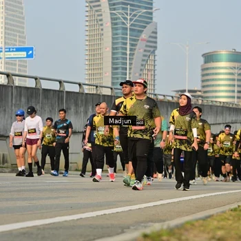 Runner Photo 6207971