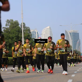 Runner Photo 6207986