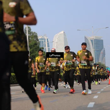 Runner Photo 6208002