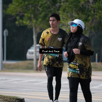 Runner Photo 6208010