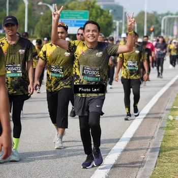 Runner Photo 6208037