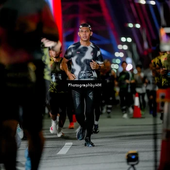 Runner Photo 6208069