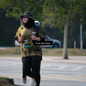 Runner Photo 6208073