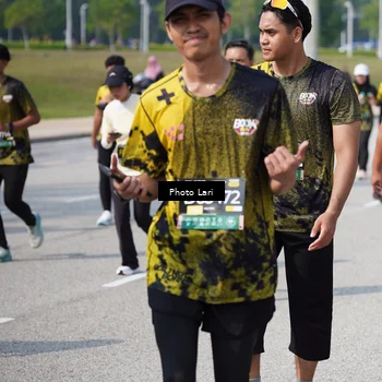 Runner Photo 6208075