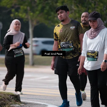 Runner Photo 6208175
