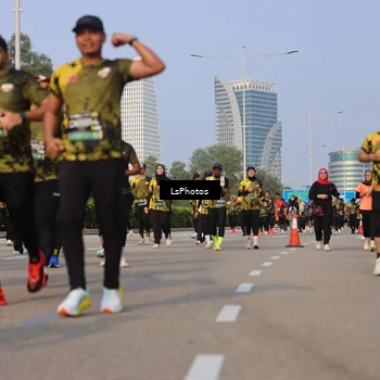 Runner Photo 6208178
