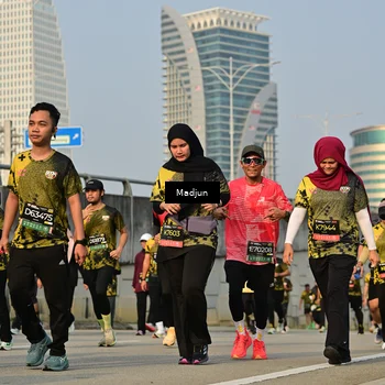 Runner Photo 6208190