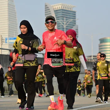 Runner Photo 6208206