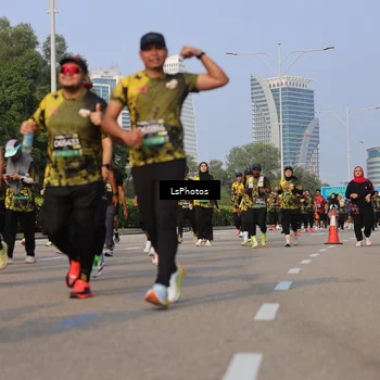 Runner Photo 6208211