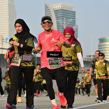 Runner Photo 6208219