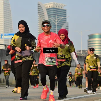 Runner Photo 6208229