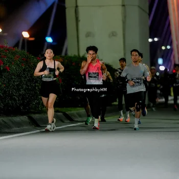 Runner Photo 6208235