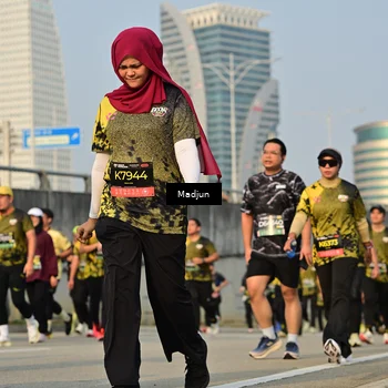 Runner Photo 6208257