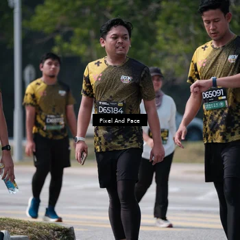 Runner Photo 6208318