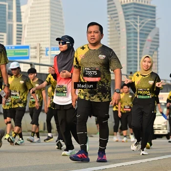 Runner Photo 6208412