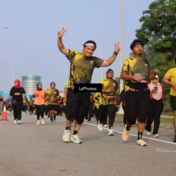 Runner Photo 6208418