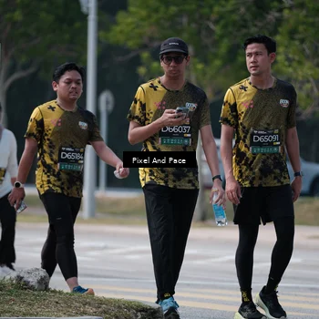 Runner Photo 6208480