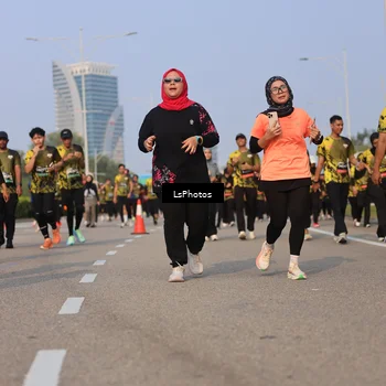 Runner Photo 6208586