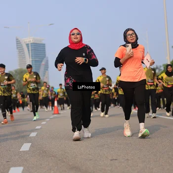 Runner Photo 6208600