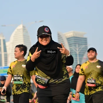 Runner Photo 6208660