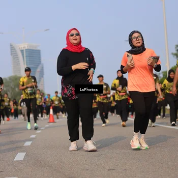 Runner Photo 6208701