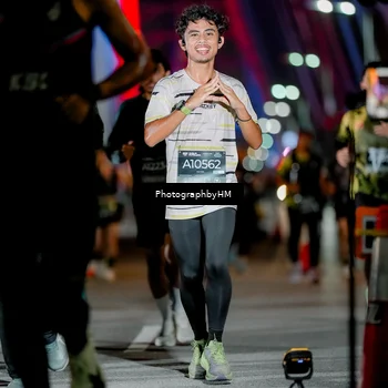 Runner Photo 6208753