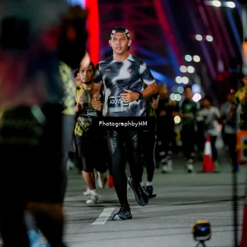 Runner Photo 6208760