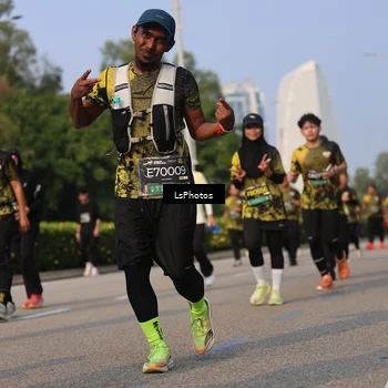 Runner Photo 6208787