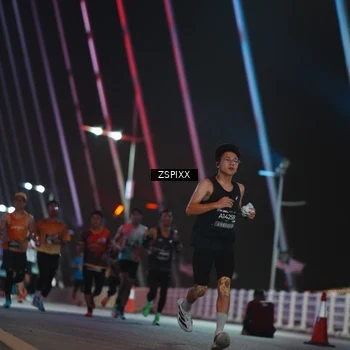 Runner Photo 6208794