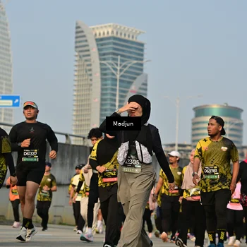 Runner Photo 6208821
