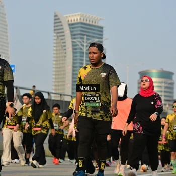 Runner Photo 6208847