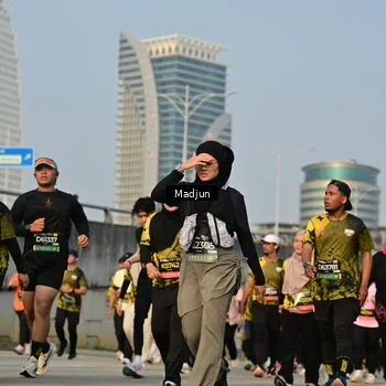 Runner Photo 6208864
