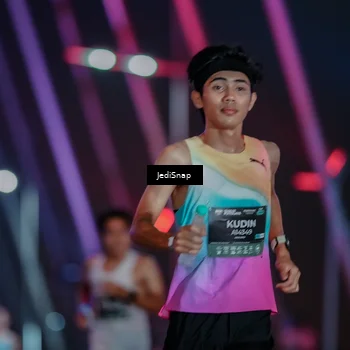 Runner Photo 6208868