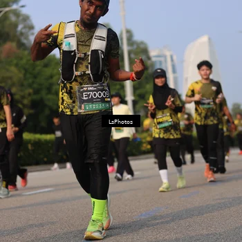 Runner Photo 6208872