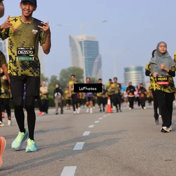 Runner Photo 6209018