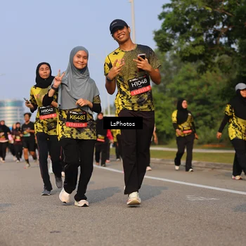 Runner Photo 6209051